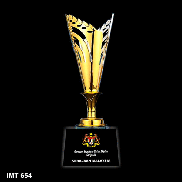 IMT 654